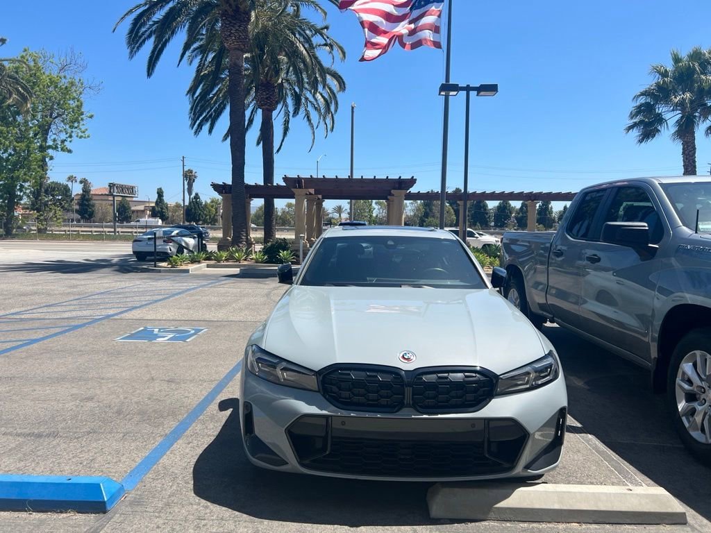 bmw 3 series 2023 3MW49FS06P8C82472 image bmw 3 series 2023 3MW49FS06P8C82472 image